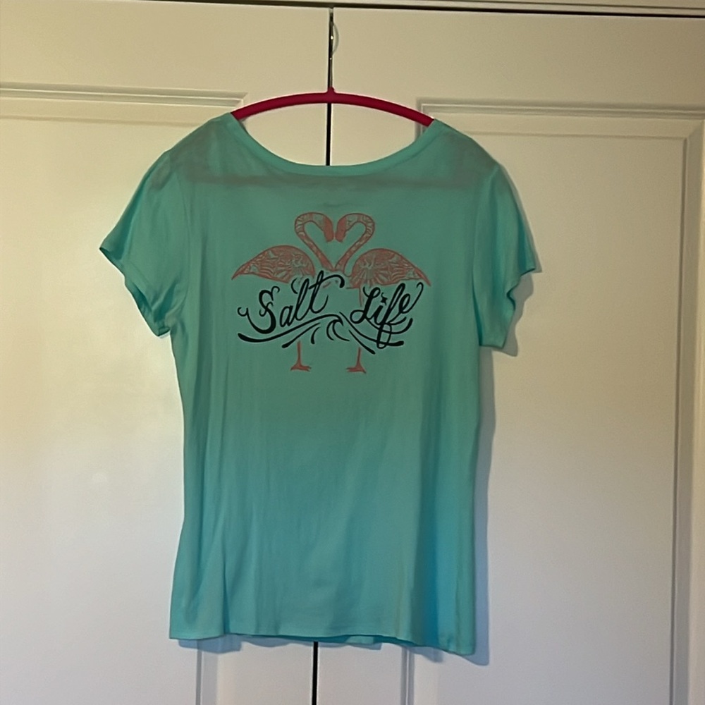 ☀️🌊 Salt Life tee. Double flamingo on back. So cute and lightweight.